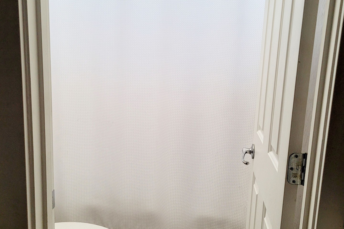 Bathroom w/ Tub/Shower Combo